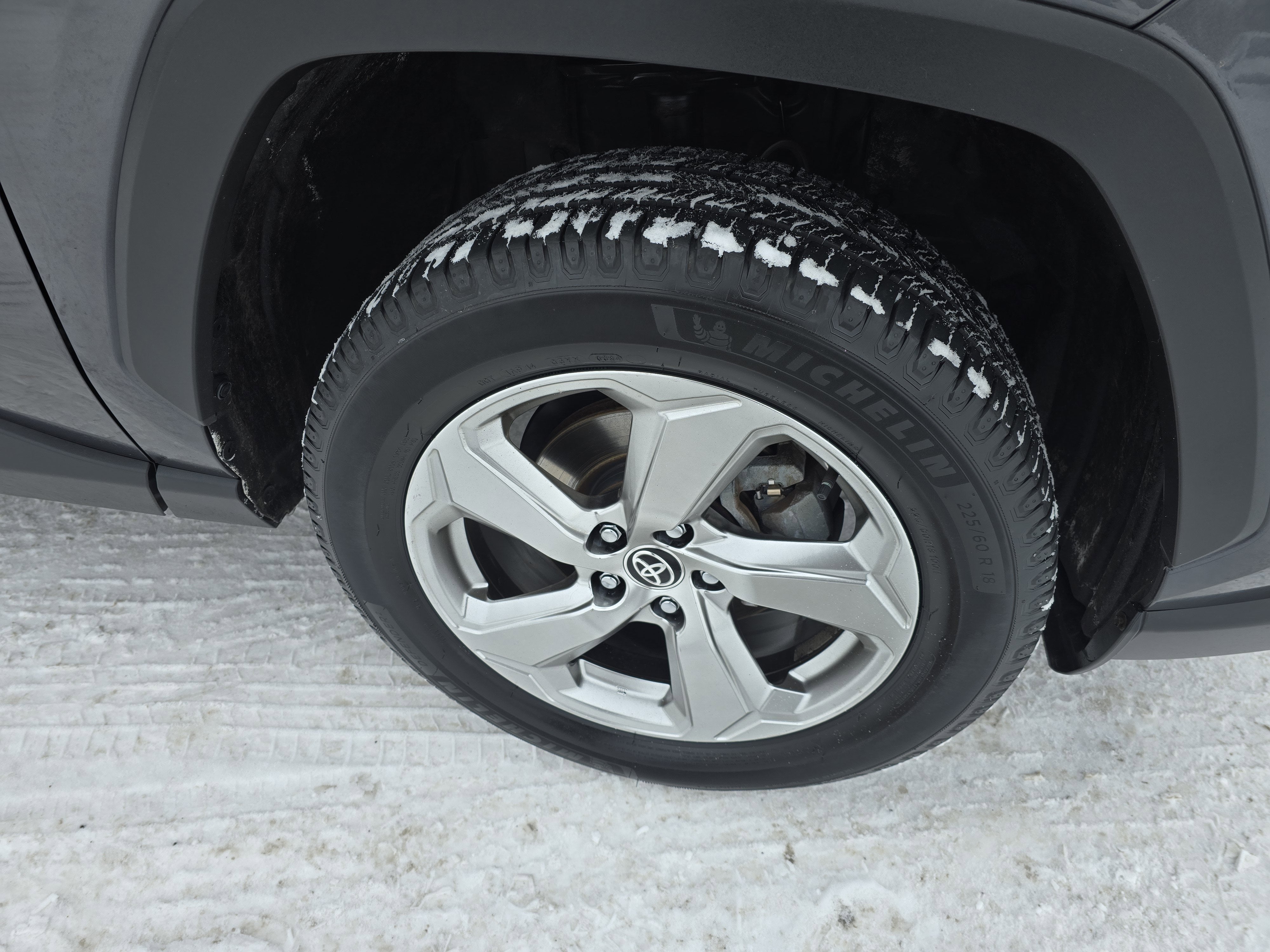 2021 Toyota RAV4 Hybrid XLE Premium