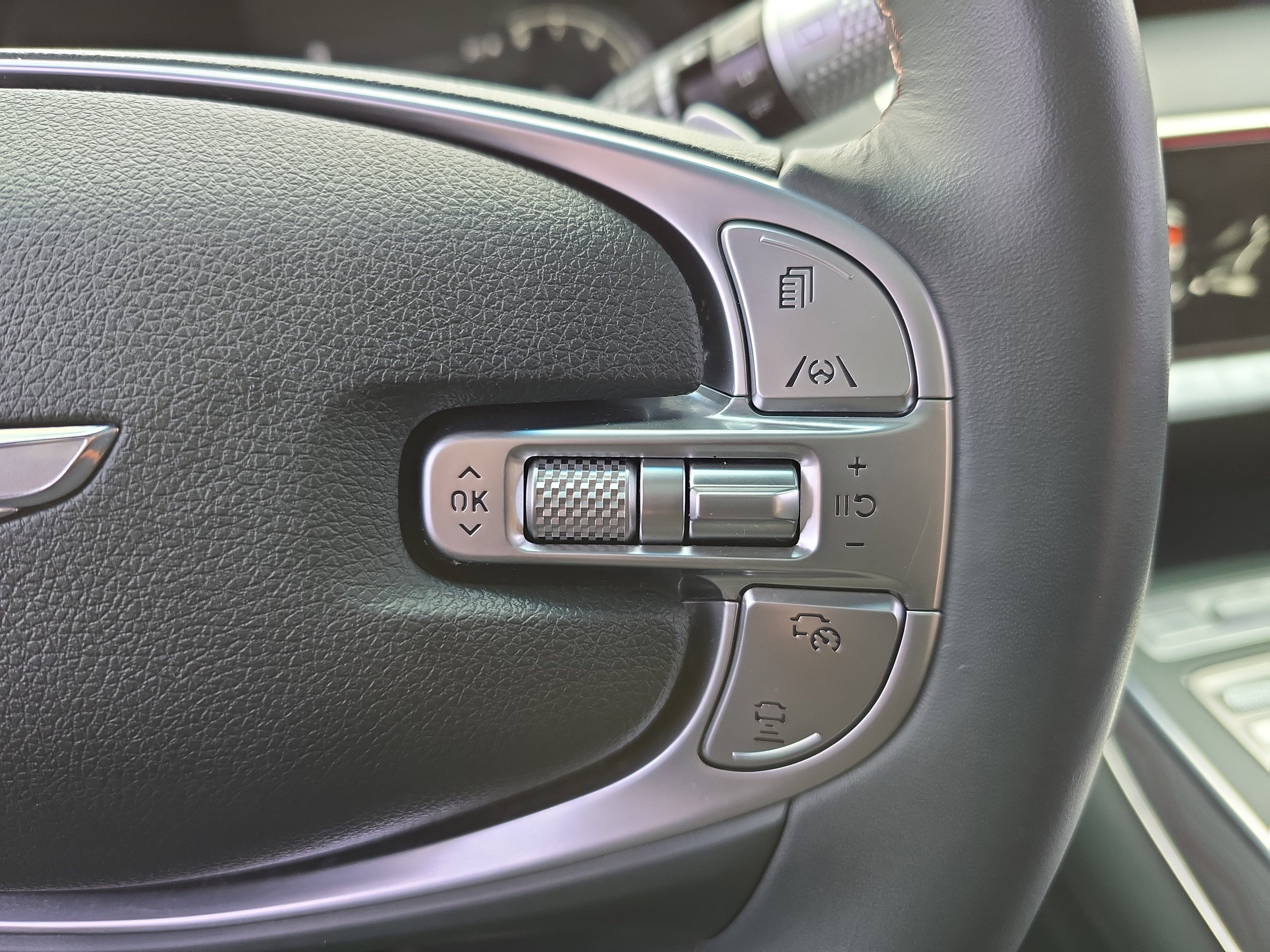 2022 Genesis GV70 2.5T